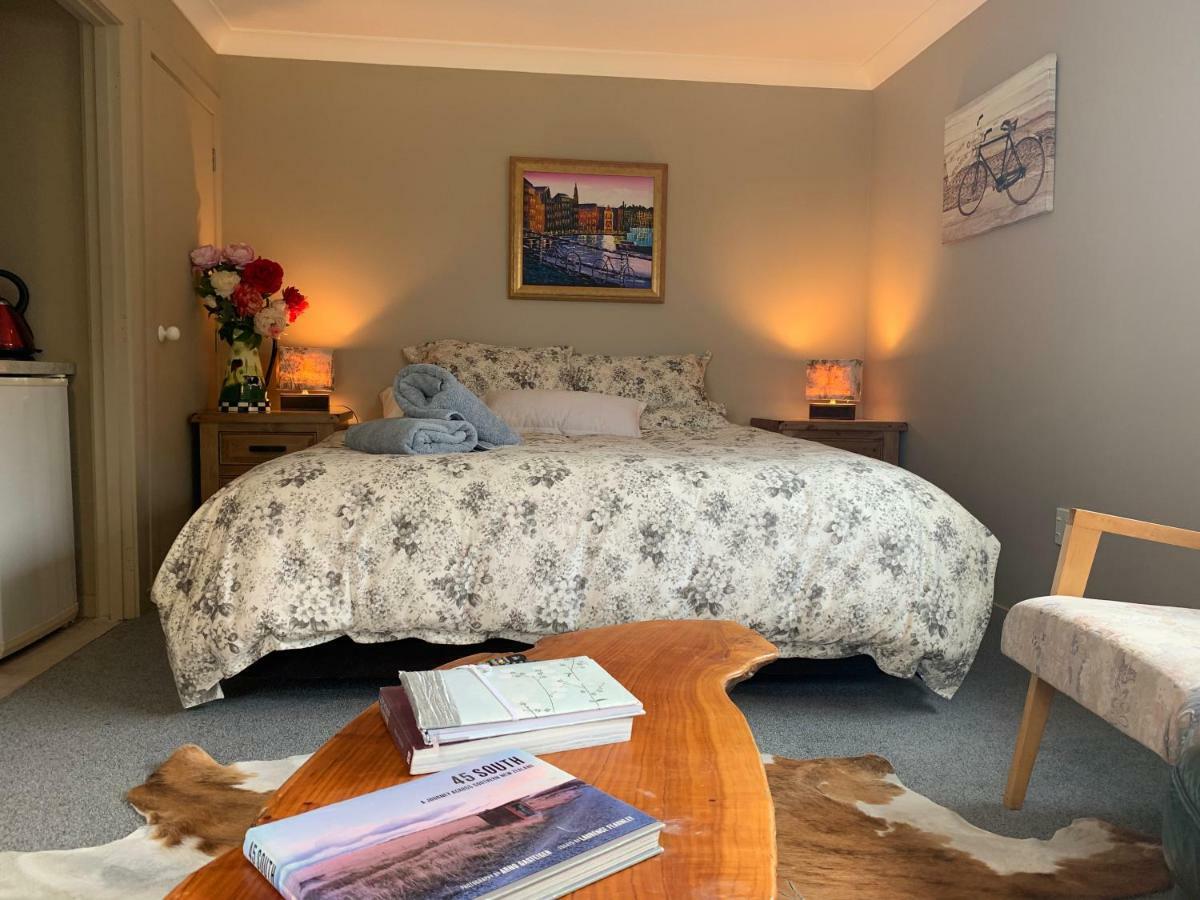 Trout 'N' Trail B&B Ranfurly Buitenkant foto